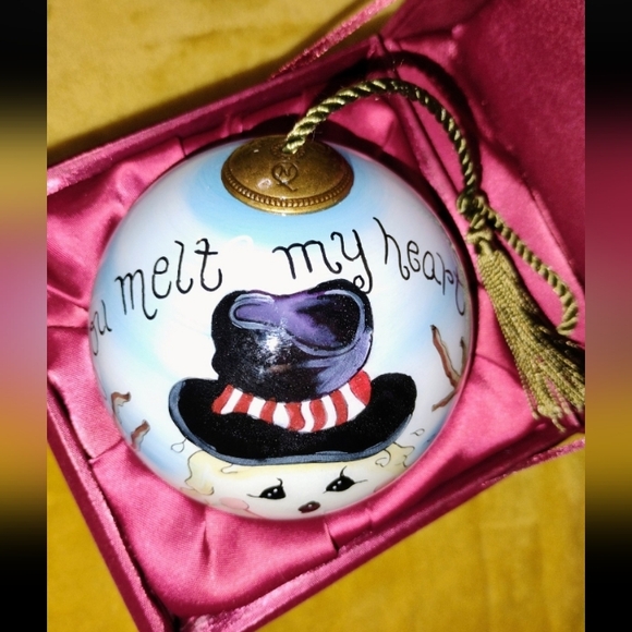 Ne'Qwa Art You Melt My Heart Christmas Ornament - Picture 3 of 6